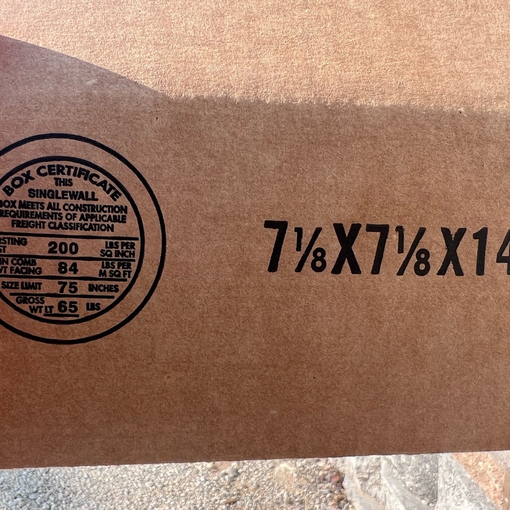 New Perfect for Poshmark shipping boxes for sale. See pictures for size